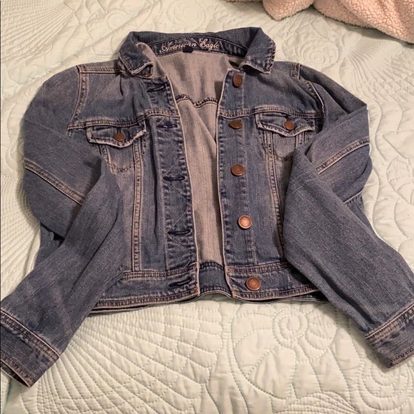 American Eagle Jean Jacket 🦅 - Picture 1 of 4